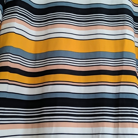 NWT Striped Tunic - Picture 4 of 7